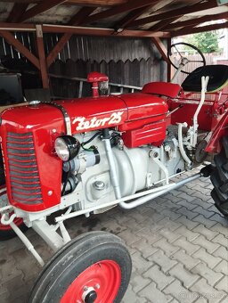 Traktor Zetor 25 - 4