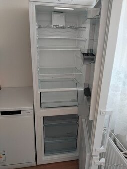Kombinovaná chladnička GORENJE FROSTLESS - 4