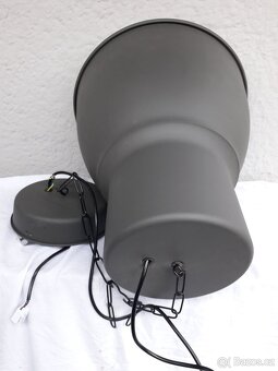 Prodám 2 k použité stropní svítidlo v retro průmyslovém ylu. - 4