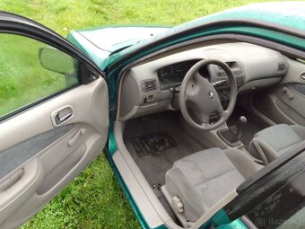 Toyota Corolla - 4