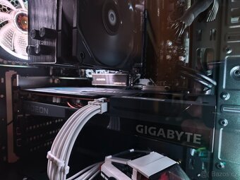 HERNÍ PC - Ryzen 5 5500 / RX6600 8GB / 32GB RAM - 4