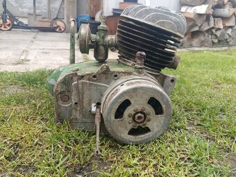 Motor manet 90 - 4