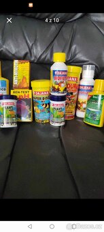 AKVÁRIUM S KOMPLET. VYBAVENÍM - 4