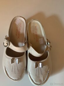 Obuv Rea 050346 bílá, stříbrná vel: 38 - 4