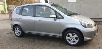 Honda jazz na náhradní díly rv. 2005 - 4