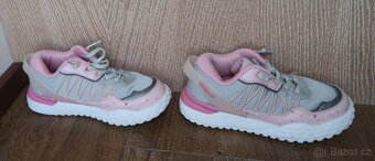 Dívčí sportovní boty Willard - vel. 32 - 4