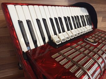 Akordeon (harmonika, heligonka) Weltmeister - 4