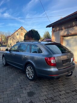 Škoda Superb II PANO – 2.0 TDI DSG tažný Nova STK 2012 - 4