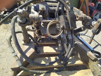 Čelní hydraulika Bělorus, i na jiný malotraktor - 4