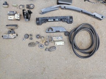 Díly Peugeot 407 combi - 4