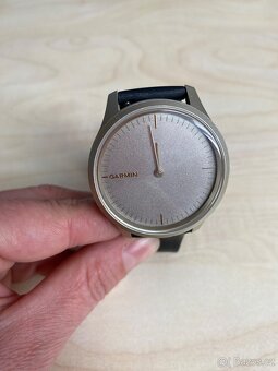 Garmin VIVOMOVE STYLE - 4