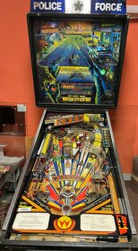 Jukebox, pinball - 4