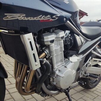 Suzuki Bandit GSF 1250 S - 4