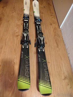 Elan CARVE X 144 cm + Tyrolia SL100 - 4