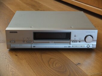 ONKYO K-200R TapeDeck - PIONEER DVR-7000 DVD Recorder--JVC - 4