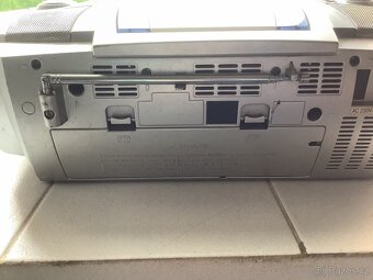 1x rádio s magnetofón  + CD přehrávač - 4