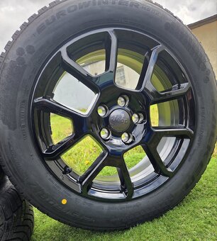 Nová zimní sada JEEP RENEGADE 17" 5x110 pneu 215/60/17 - 4