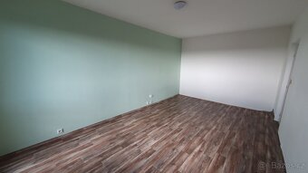 Pronájem bytu 1+1 37,5 m2 s velkou loggií+sklep; OV-Poruba - 4