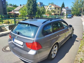 BMW Řada 3 Facelift (E91) 320i Krásný Stav - 4