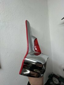 Prodám originální doplněk na Piaggio Vespa GS 150 - 4