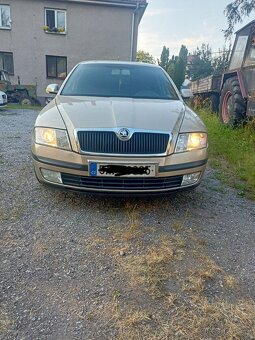 Octavia 2 1.9tdi - 4