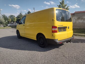 VW Transporter T5 2.0TDI - 4