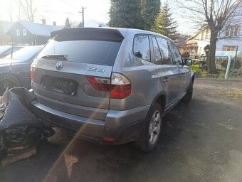BMW e83 X3 2.0d lci 130kw díly - 4