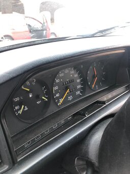 Mercedes-benz 190E - 4