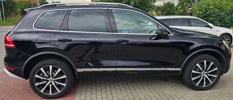 Touareg 3.0TDI V6 4X4|ACC|Automat|vzduch|Webasto - 4
