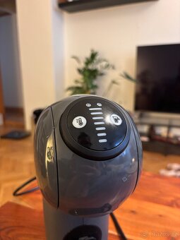 Kavovar Nescafe Dolce Gusto Genio sedy - 4