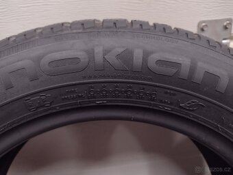 185/60 R15 zimní nokian - 4