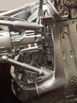 TERMINÁTOR T-800 vel. 1:1 - 4