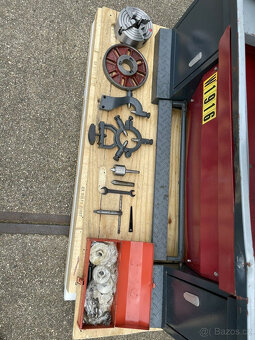 Příslušenství k podélnému a příčnému soustruhu Huvema LC 310 - 4