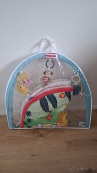 Dětská hrací deka s hrazdičkou - 4