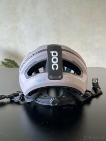 Cyklistická přilba, helma POC Omne Air Spin - 4