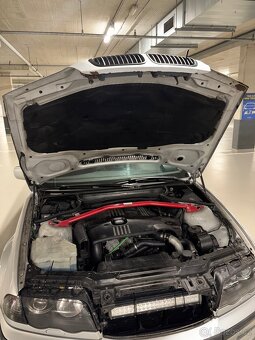 BMW e46 320D - 4