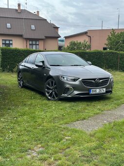 Opel Insignia GSI 2.0 CDTI BiTURBO 4x4 - 4