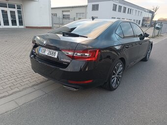 Superb 2.0 TSI 206/kW + APR , 4x4 , L&K ČR původ, Panorama - 4