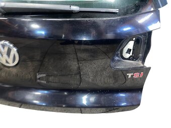 Páté dveře černá metalíza LC9X VW Tiguan 5N 2010 - 4