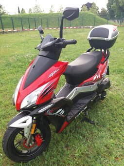 Skútr Matador 125 cm, rok 2023 najeto 4300 km - 4