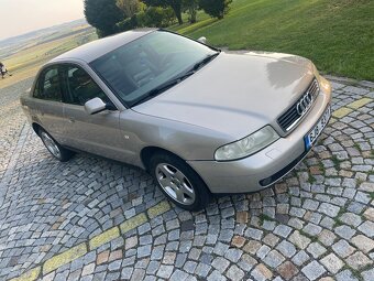 Audi a4 b5 2.4 V6 benzín - 4