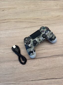 Ovladač na PS4 - 4