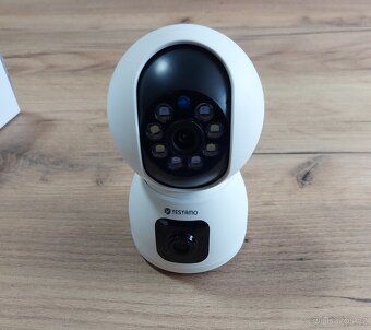 Chytrá vnitřní kamera/chůvička s duálním objektivem 360° - 4