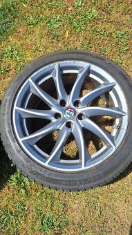 Prodám zimní alu alfa Giulia - 4