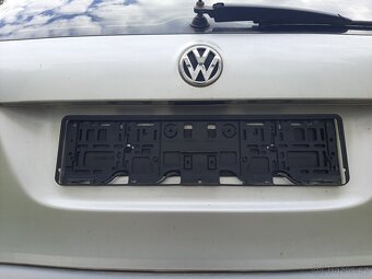 Volkswagen Golf 6 combi 1.6 tdi CAY barva LA7W - 4