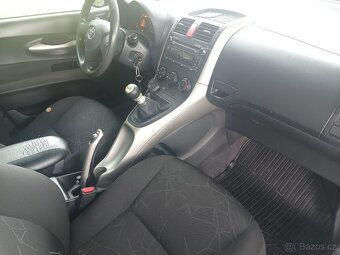 Toyota Auris 1.4 2009 - 4