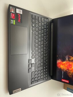 Herní notebook Lenovo- Ryzen 5-5600H- 32RAM- 1T-SSD-512Gb-SS - 4