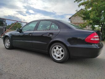 Mercedes W211 200E - 4