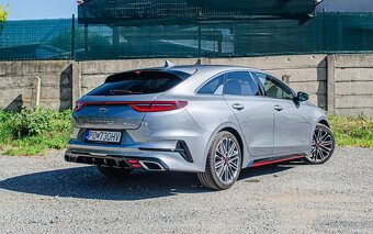 Kia Proceed 1.6 T-GDi GT A/T - 4
