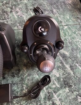 Logitech g29 - 4